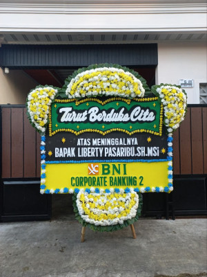 Papan Bunga Duka di Lubuak Tarok