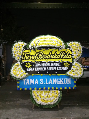 Papan Bunga Duka di Lubuak Tarok